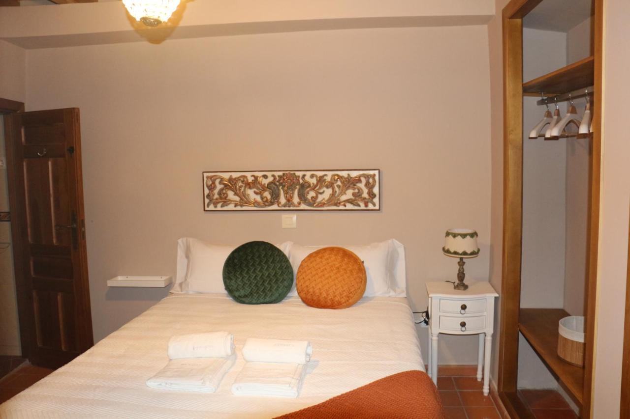 Apartamentos Coliseo Толедо Экстерьер фото