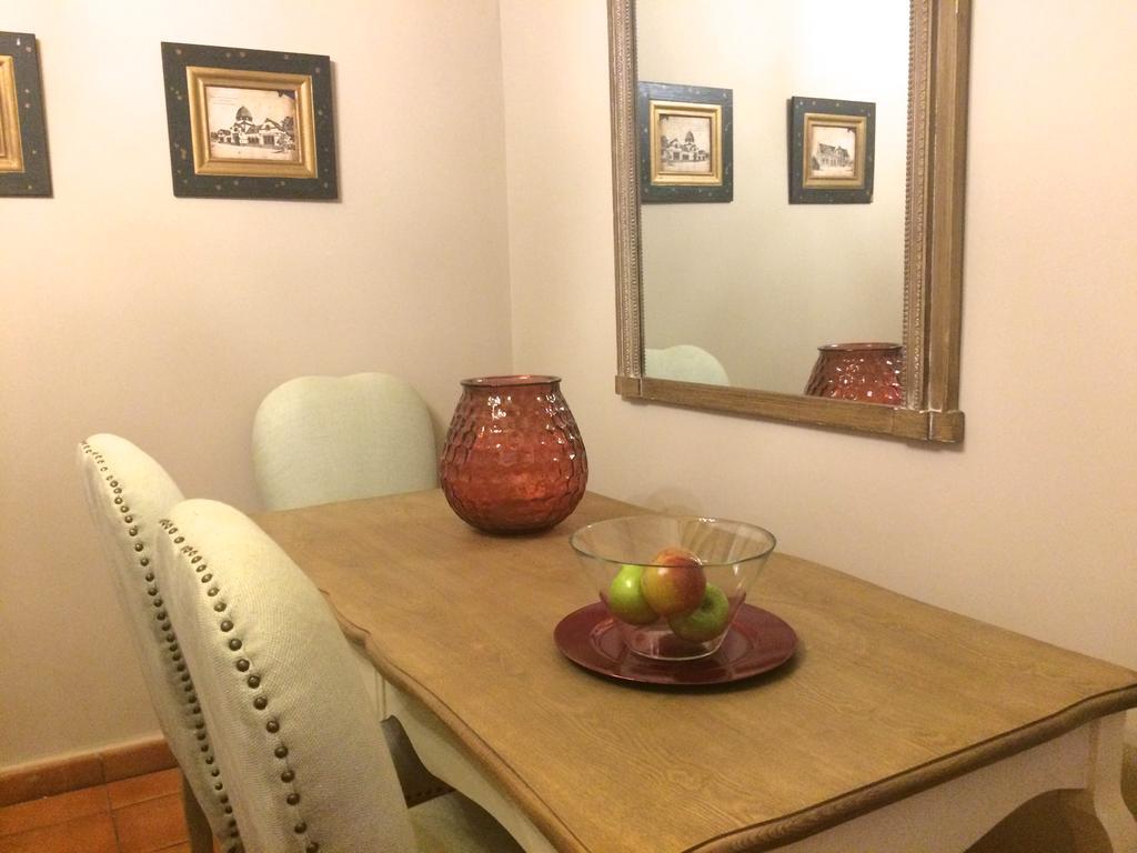 Apartamentos Coliseo Толедо Экстерьер фото